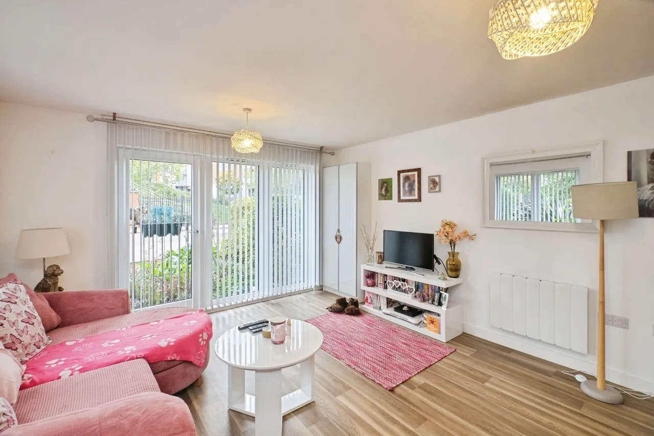 Bell Barn Road, Birmingham, B15, photo 5