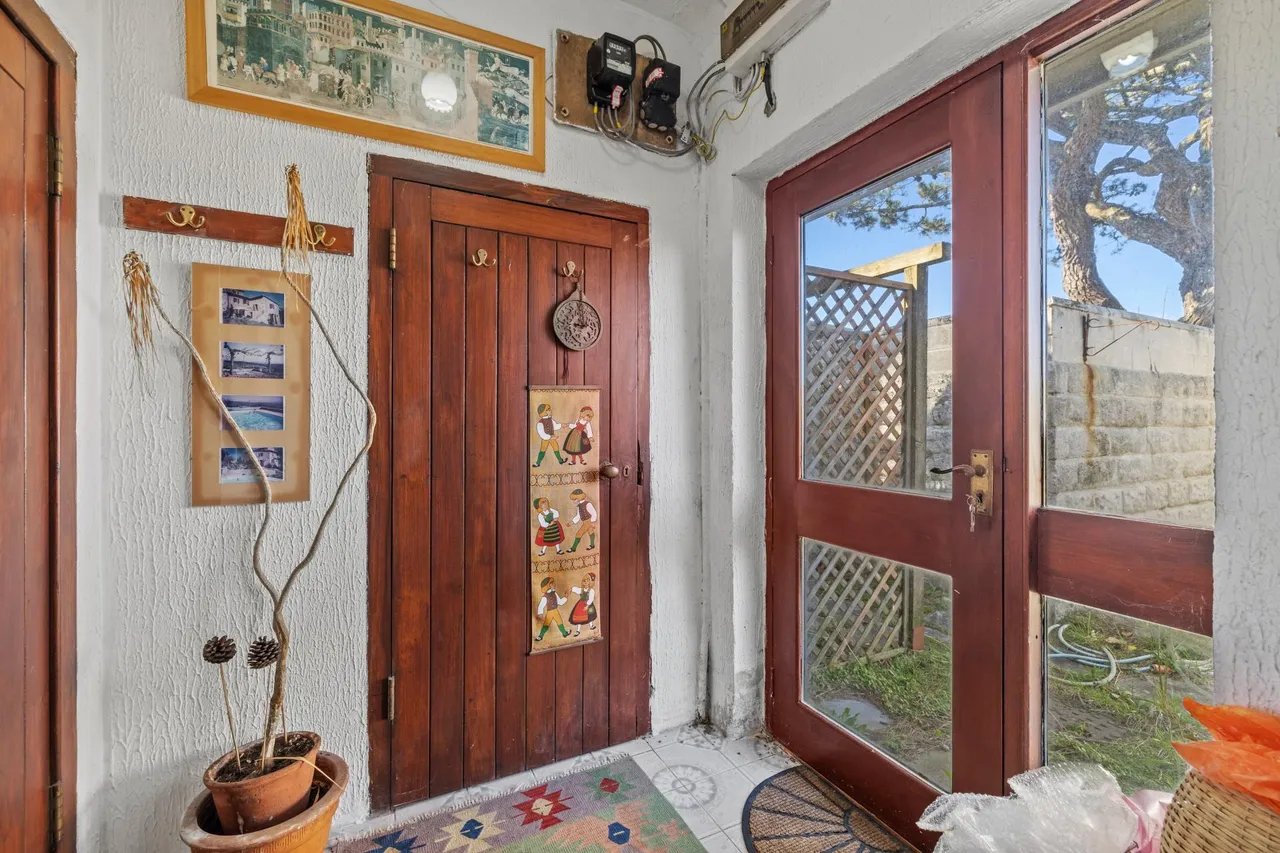 Higher Lane, Langland, Swansea, SA3, photo 12