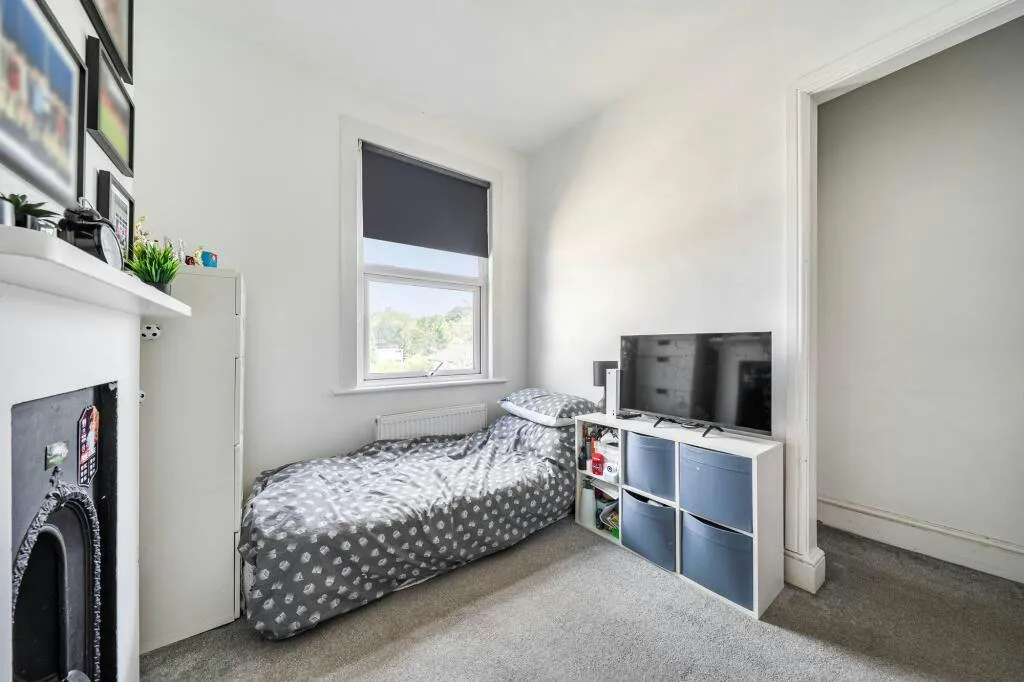 Wilton Road, Redhill, RH1, photo 15