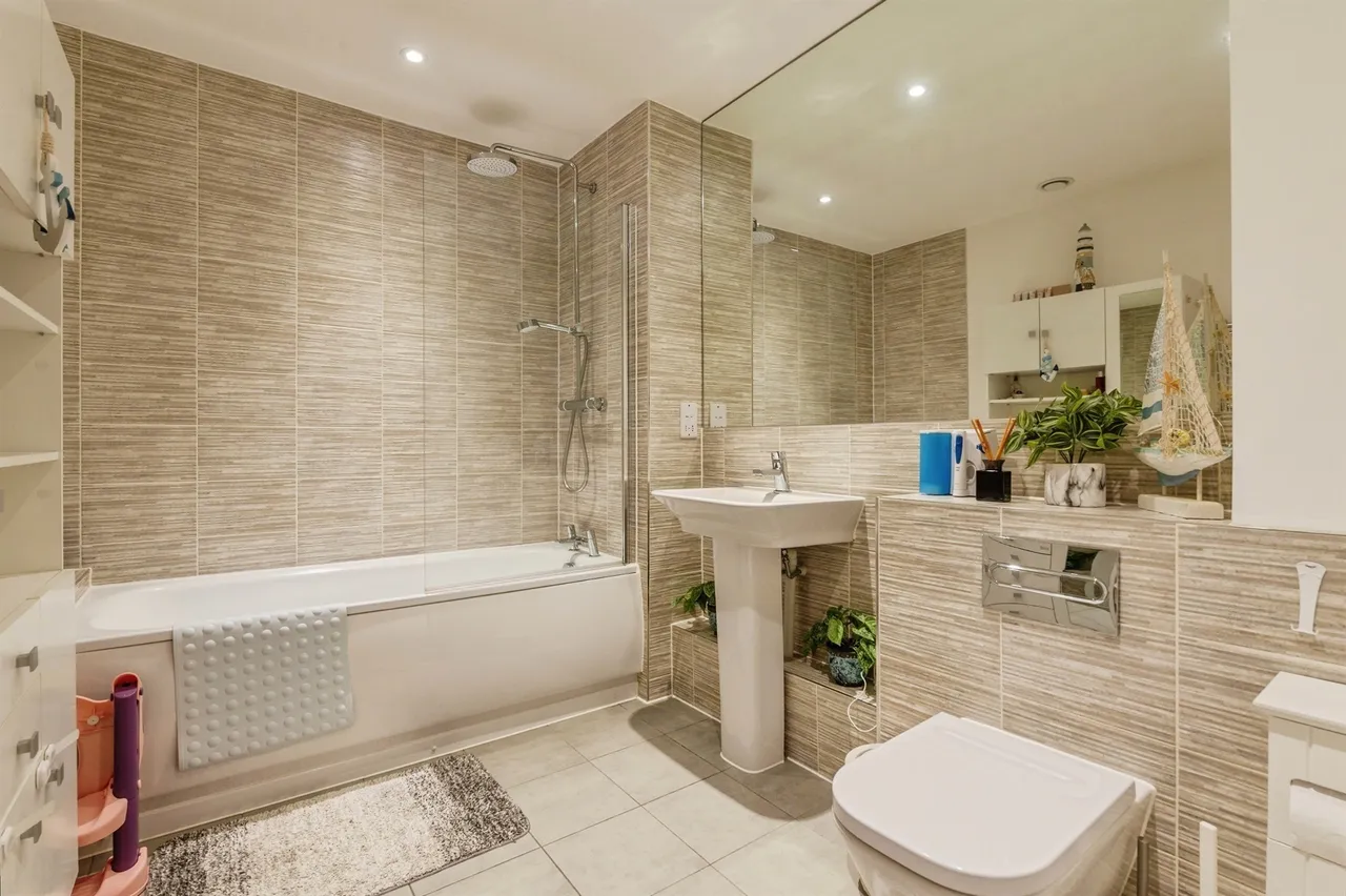 Haven Road, Rainham, photo 10