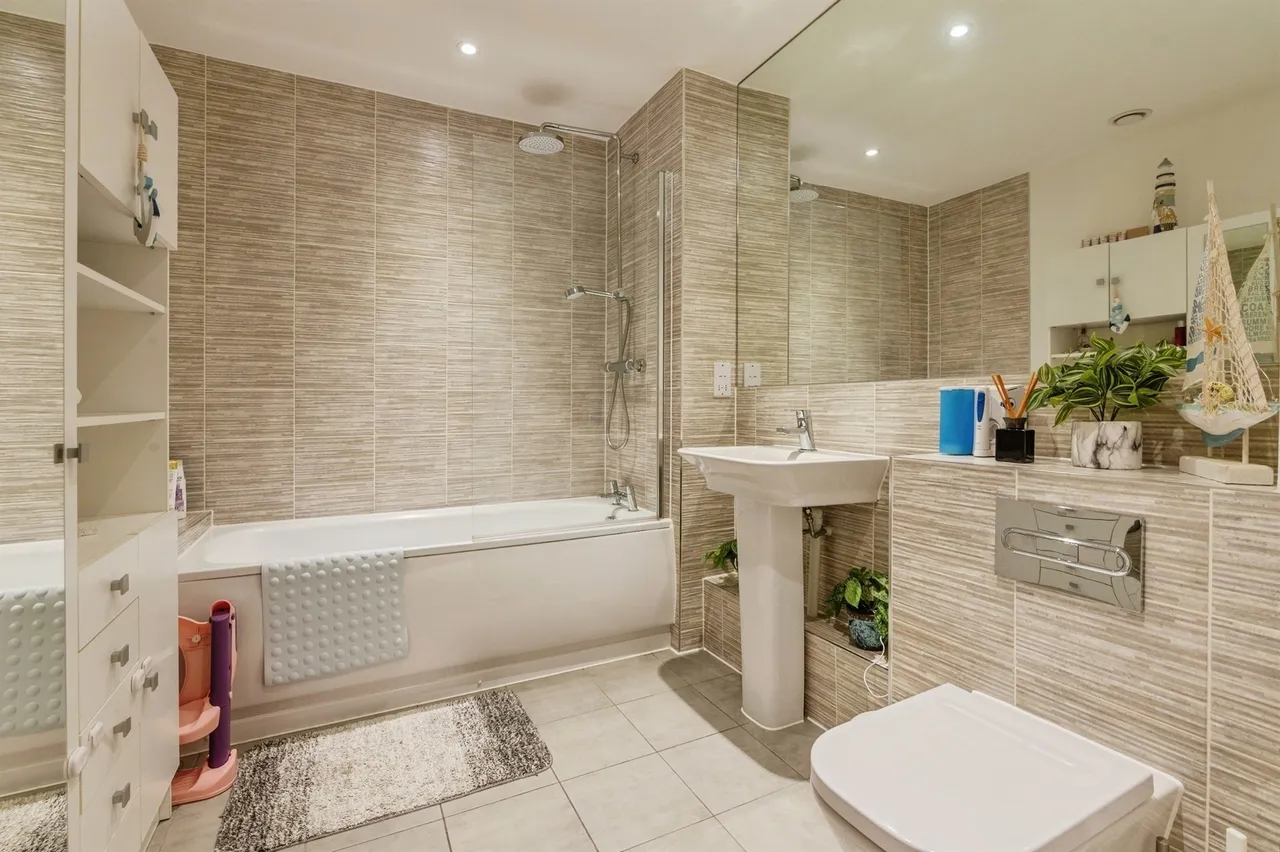 Haven Road, Rainham, photo 12