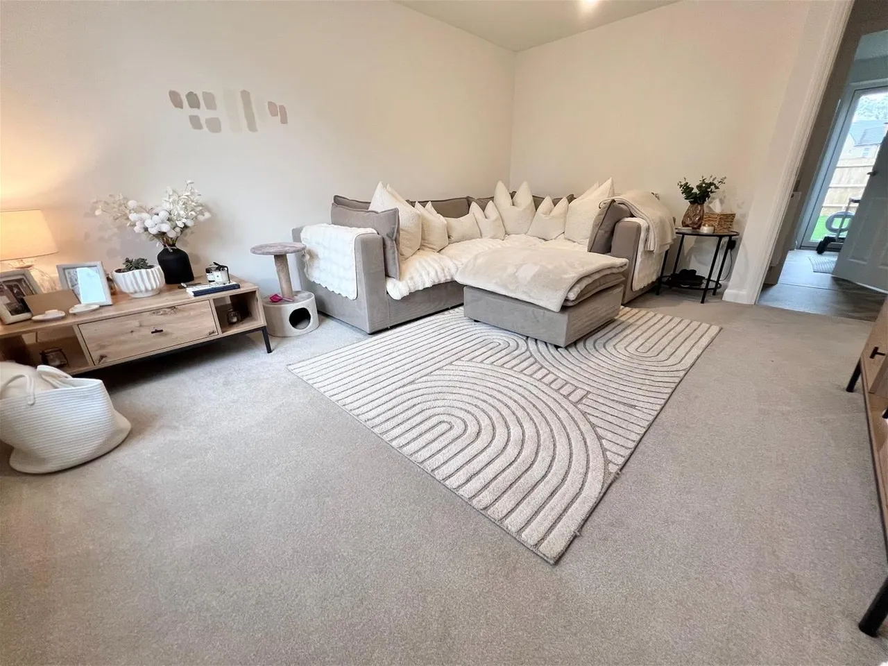 Great Barton Hill Road, Gillingham, SP8, photo 2