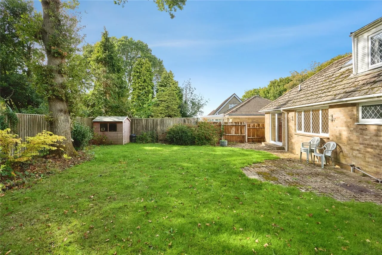 Forest Road, Winford, PO36, photo 24