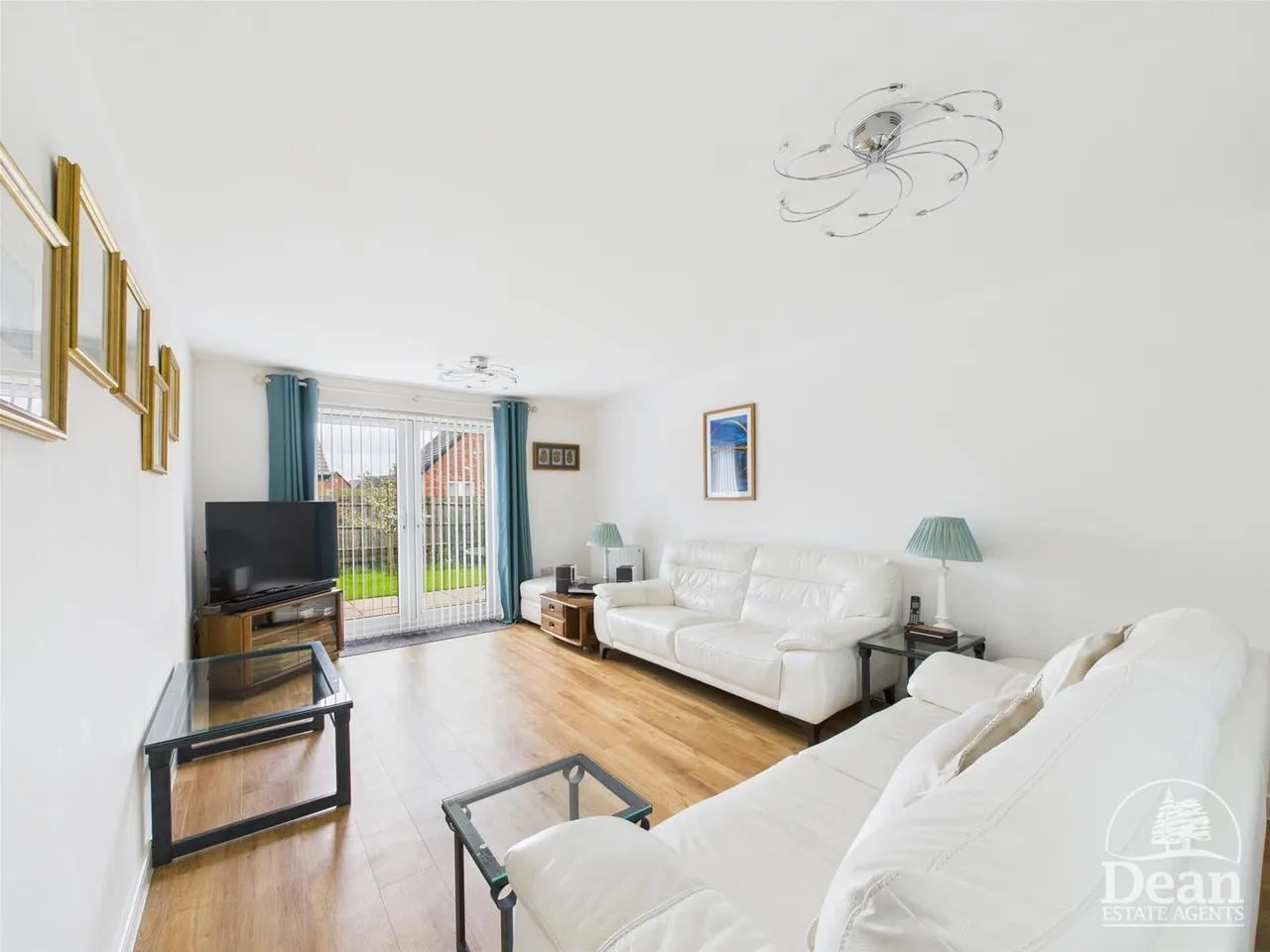 Potter Grove, Lydney, photo 8