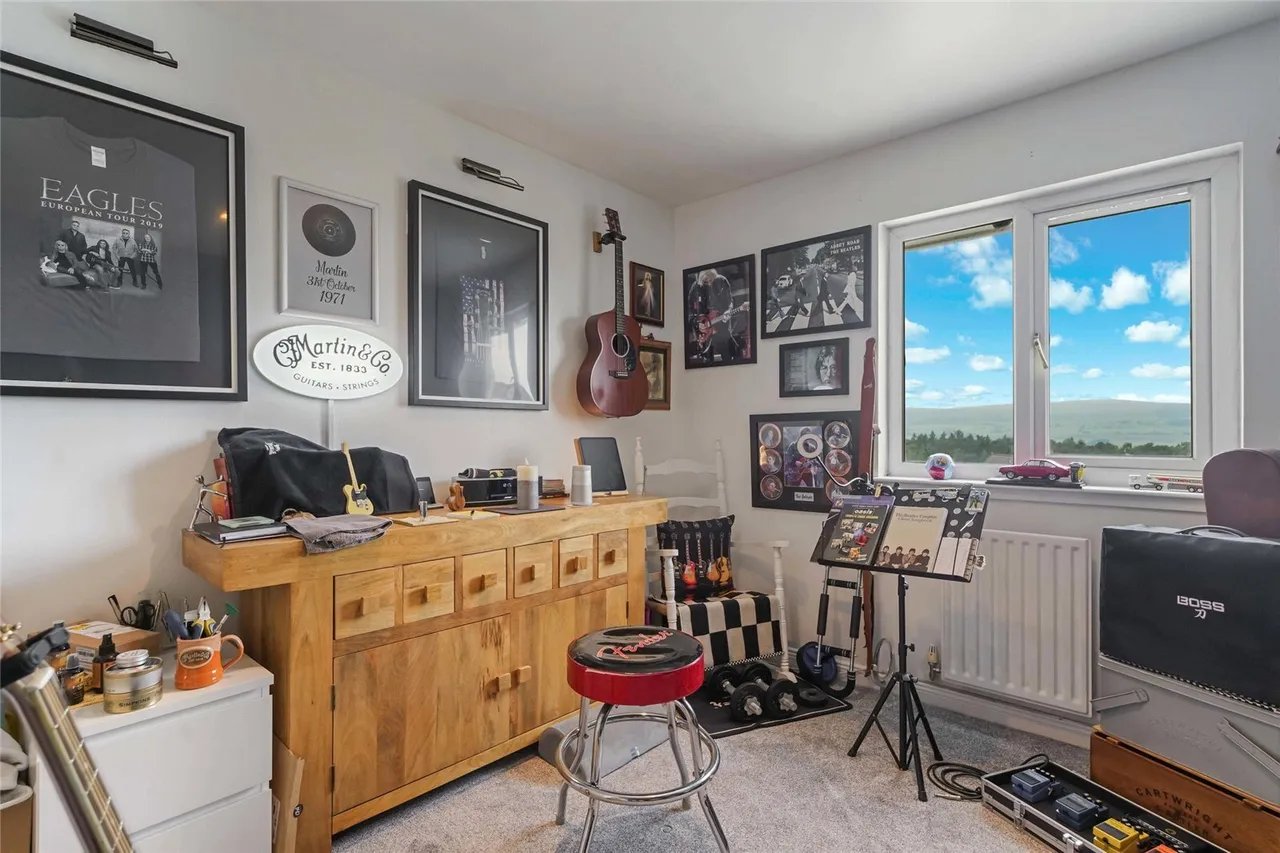 Ashlar Avenue, Cumbernauld, Glasgow, North Lanarkshire, G68, photo 12