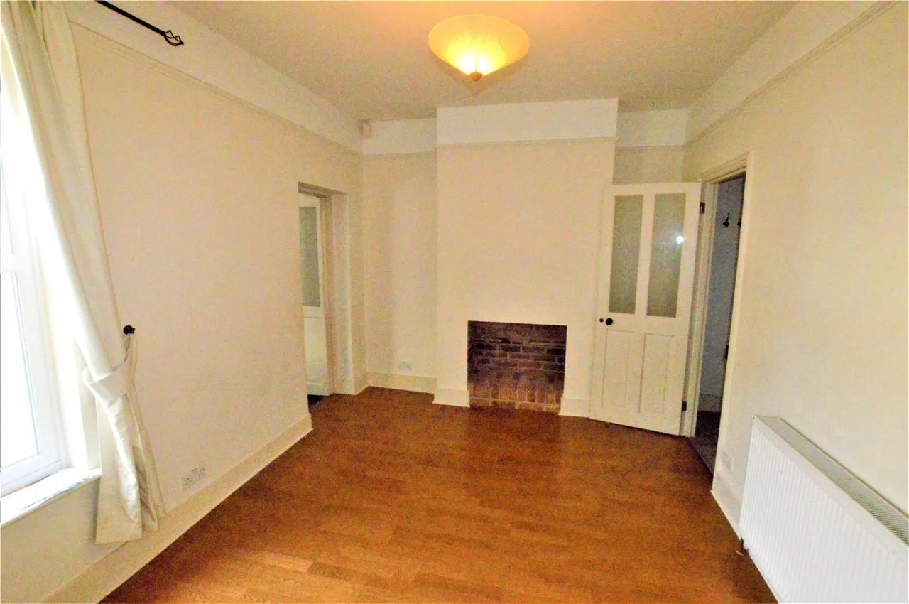 St Andrews Road, Gravesend, DA12, photo 4