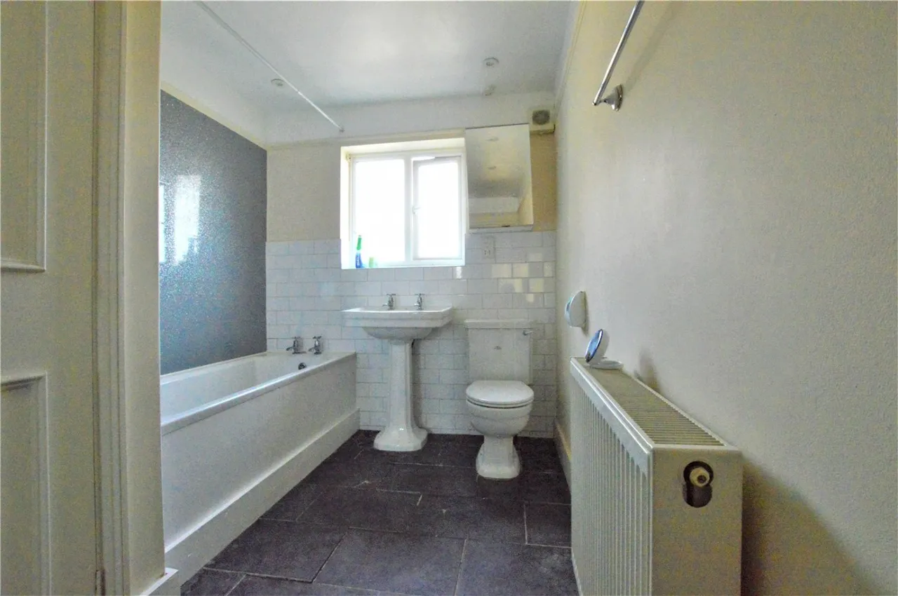St Andrews Road, Gravesend, DA12, photo 6
