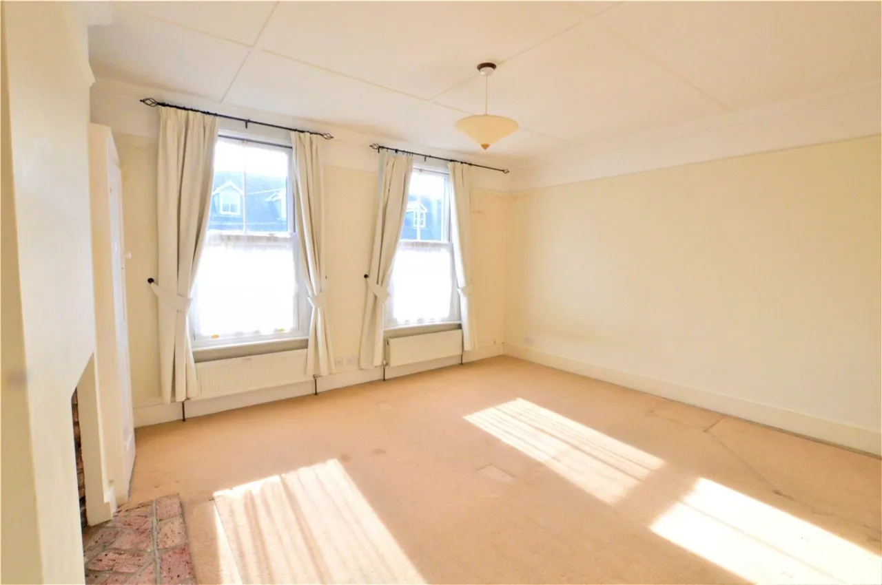 St Andrews Road, Gravesend, DA12, photo 5