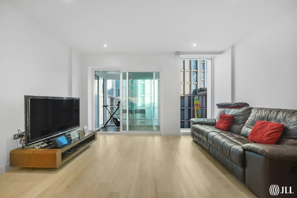 Jupp Road West, London, E15, photo 11