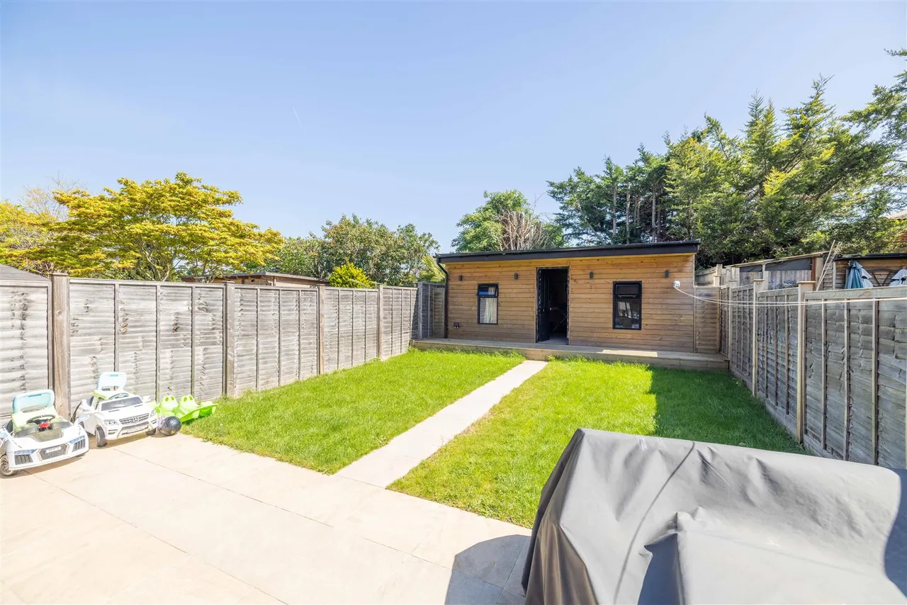 Kentons Lane, Windsor, SL4 4JH, photo 13