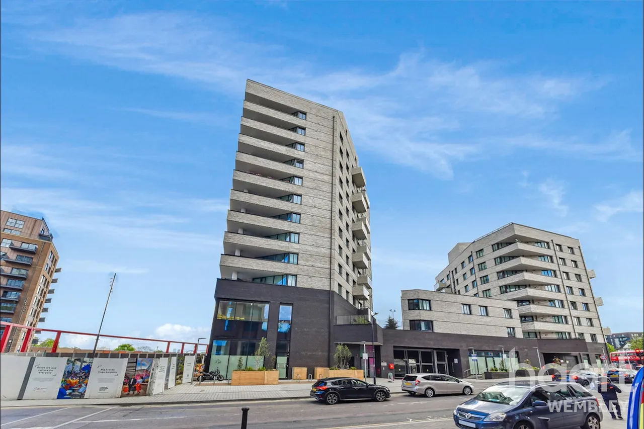 South Way, Wembley, HA9, photo 20