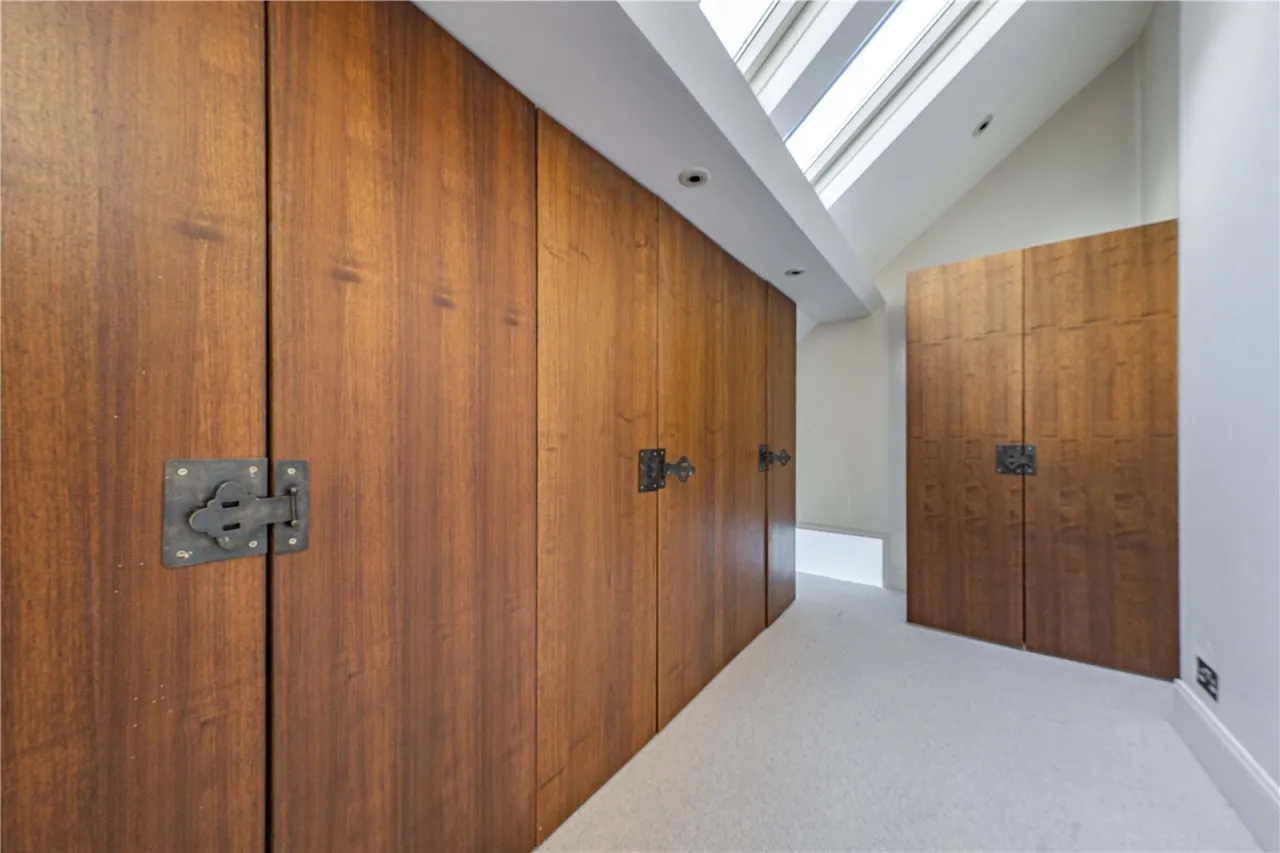 Trinity Road, Wimbledon, photo 12