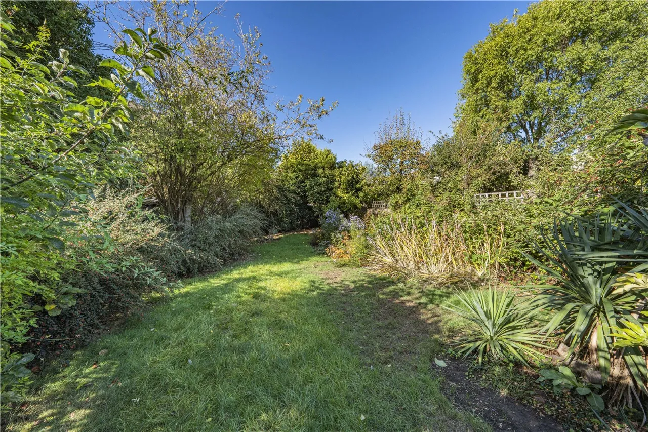 Trinity Road, Wimbledon, photo 22