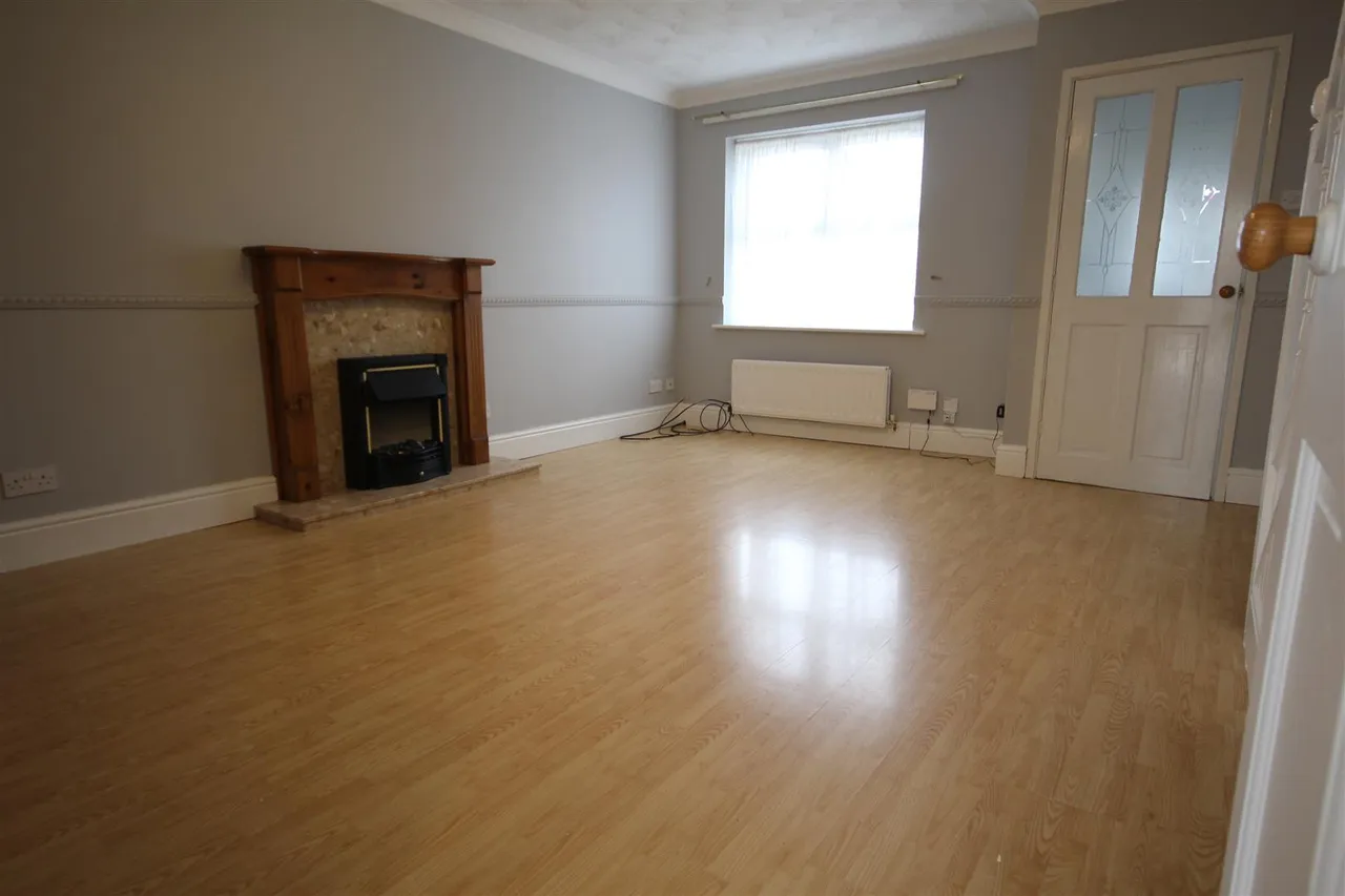 Marchant Close, Beverley, photo 2