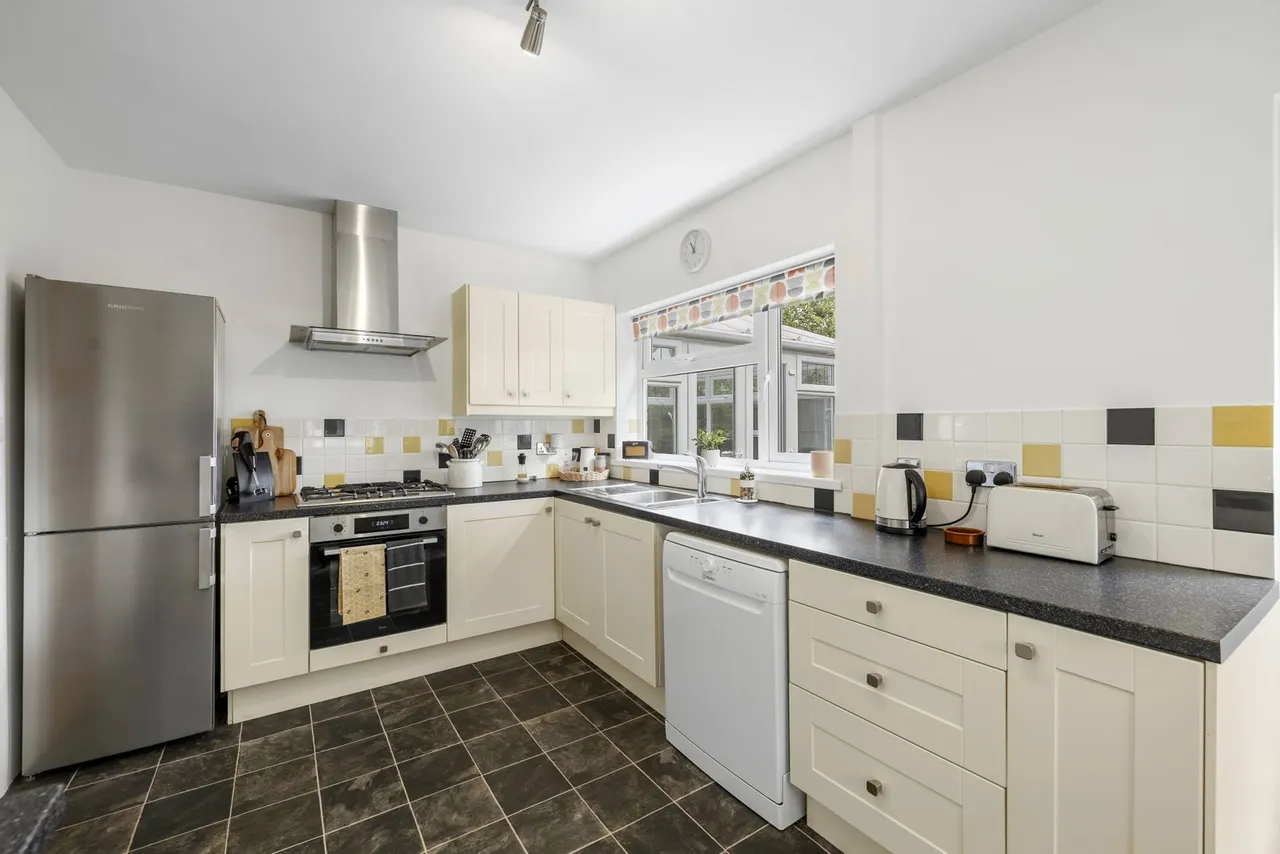 Roper Wright Close, Gowerton, SA4, photo 15