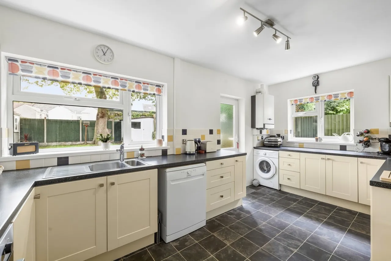 Roper Wright Close, Gowerton, SA4, photo 16