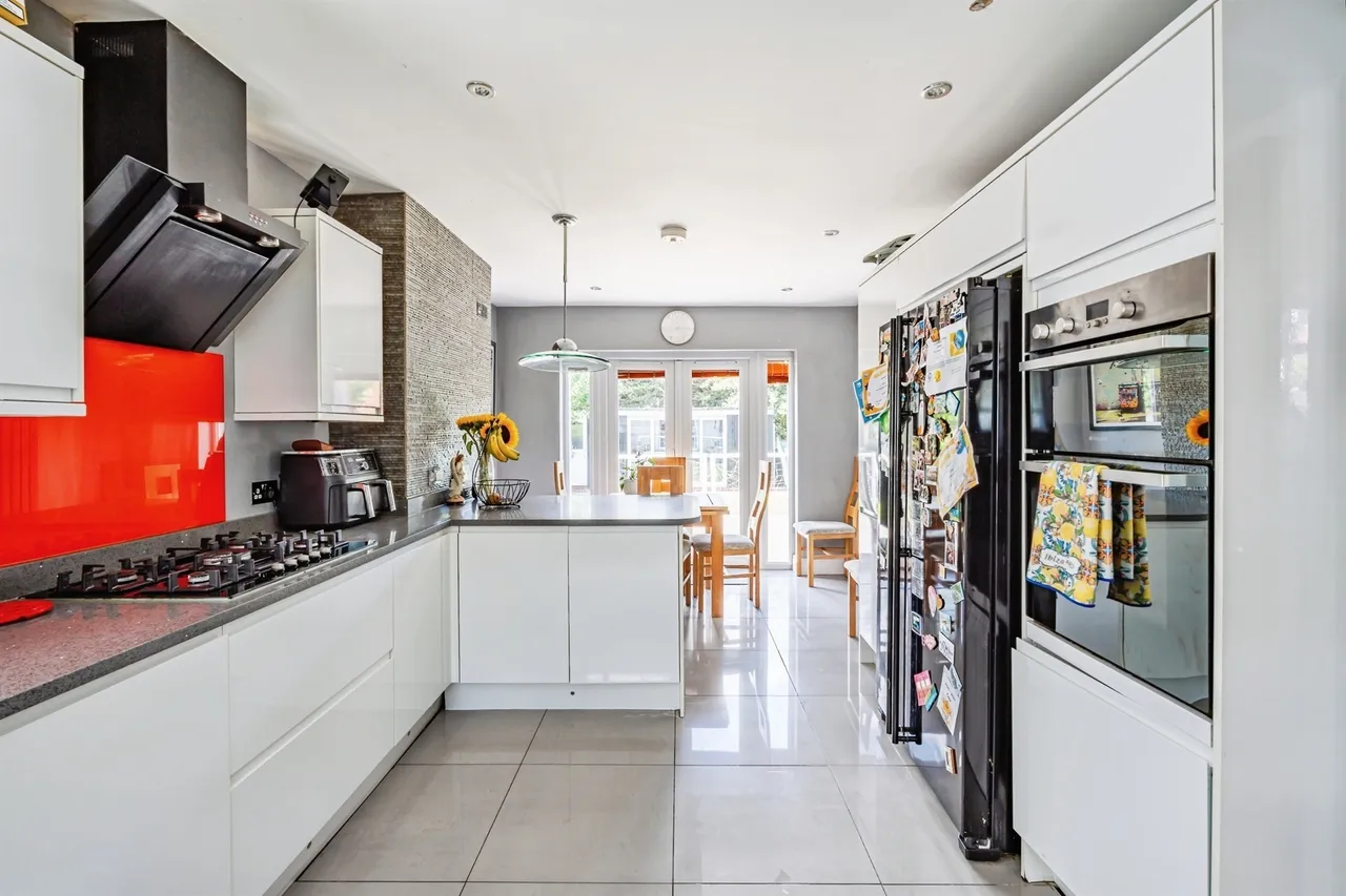 Willoughby Crescent, Eastbourne, BN22, photo 5