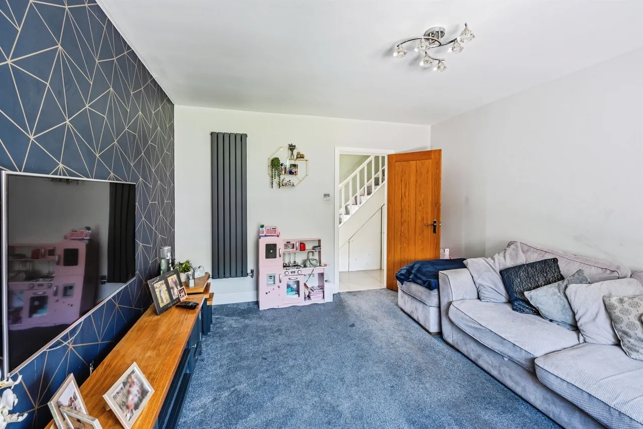 Willoughby Crescent, Eastbourne, BN22, photo 3