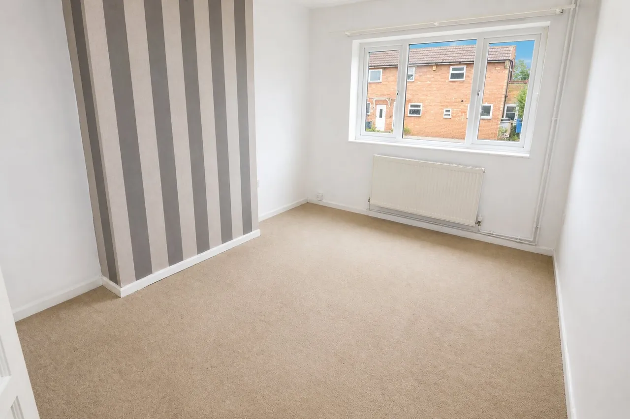 Manor Road, Rothwell, NN14, photo 10