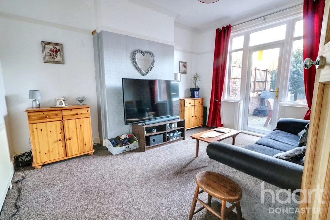 Balmoral Road, Town Moor, DN2, photo 2