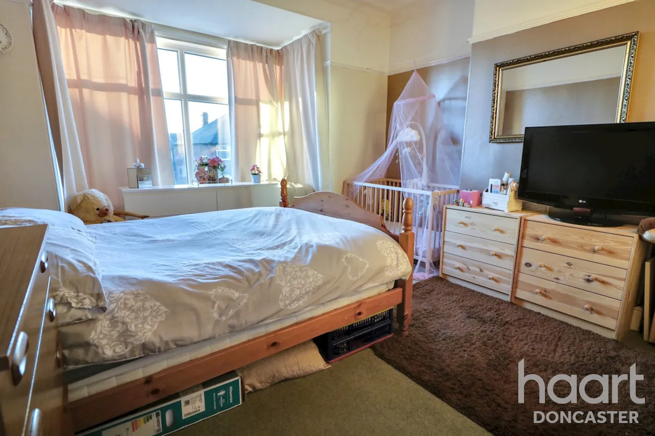 Balmoral Road, Town Moor, DN2, photo 10