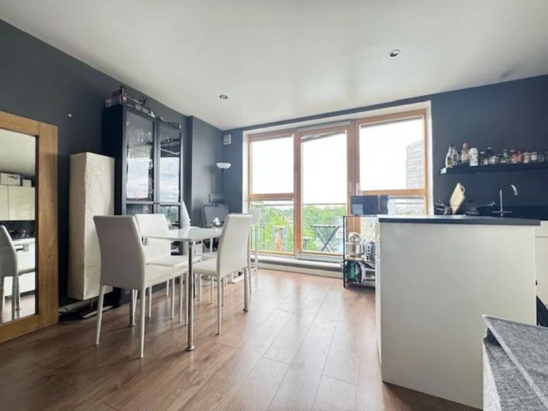 1 bed property to rent — Borough Road, London SE1 0AJ