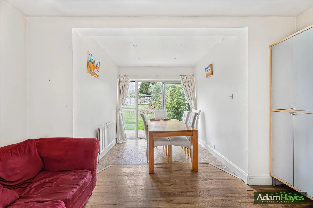 Abbots Gardens, East Finchley, N2, photo 15