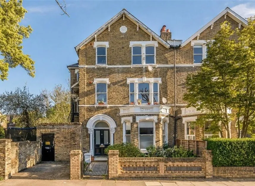 2 bed flat to rent — Drake Road, Brockley, SE4