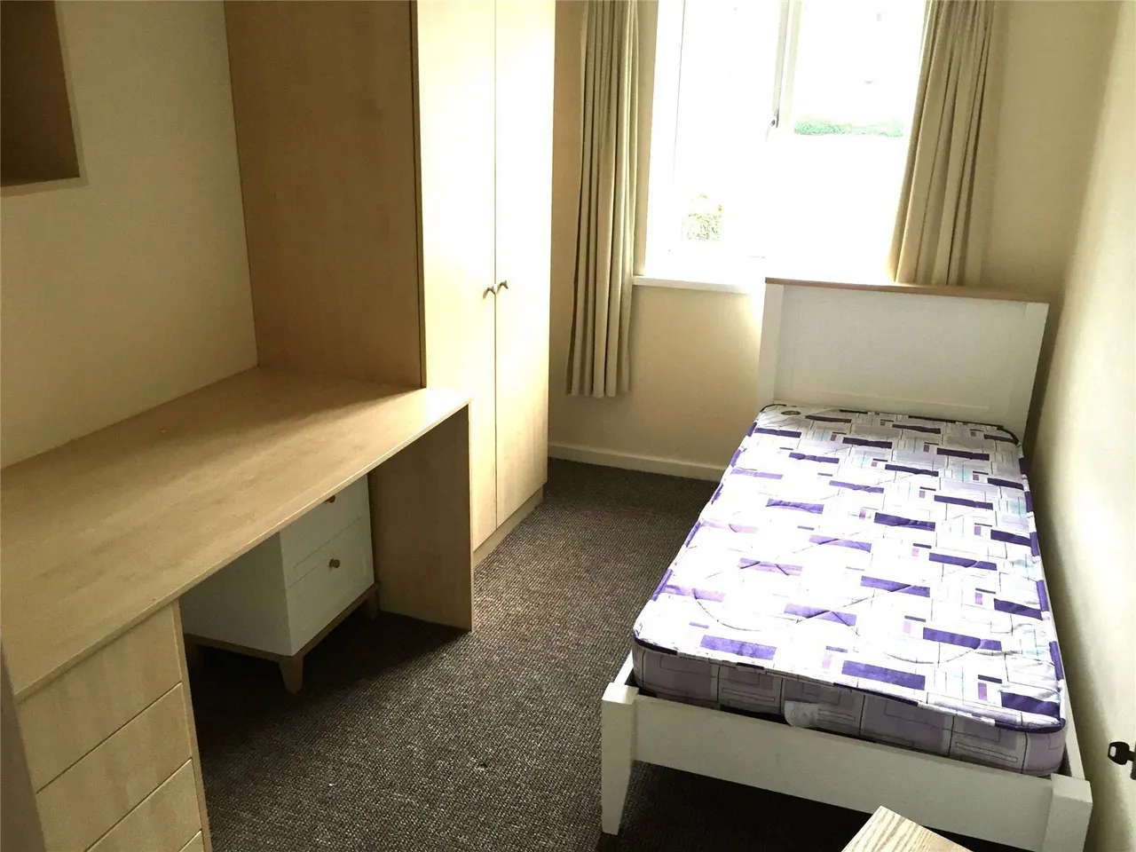Park Avenue, Gosforth, Newcastle upon Tyne, Tyne and Wear, NE3, photo 7