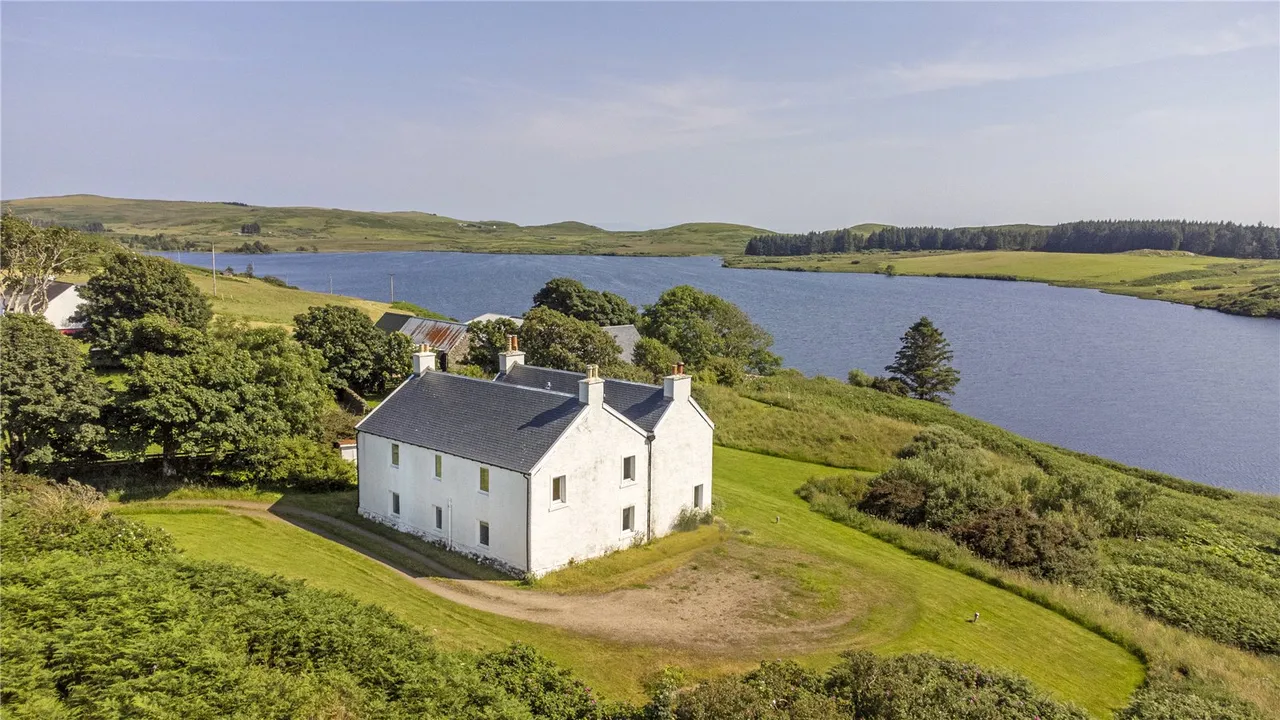 8 bed house for sale — Bunessan, Isle of Mull, Argyll and Bute, PA67 6DW