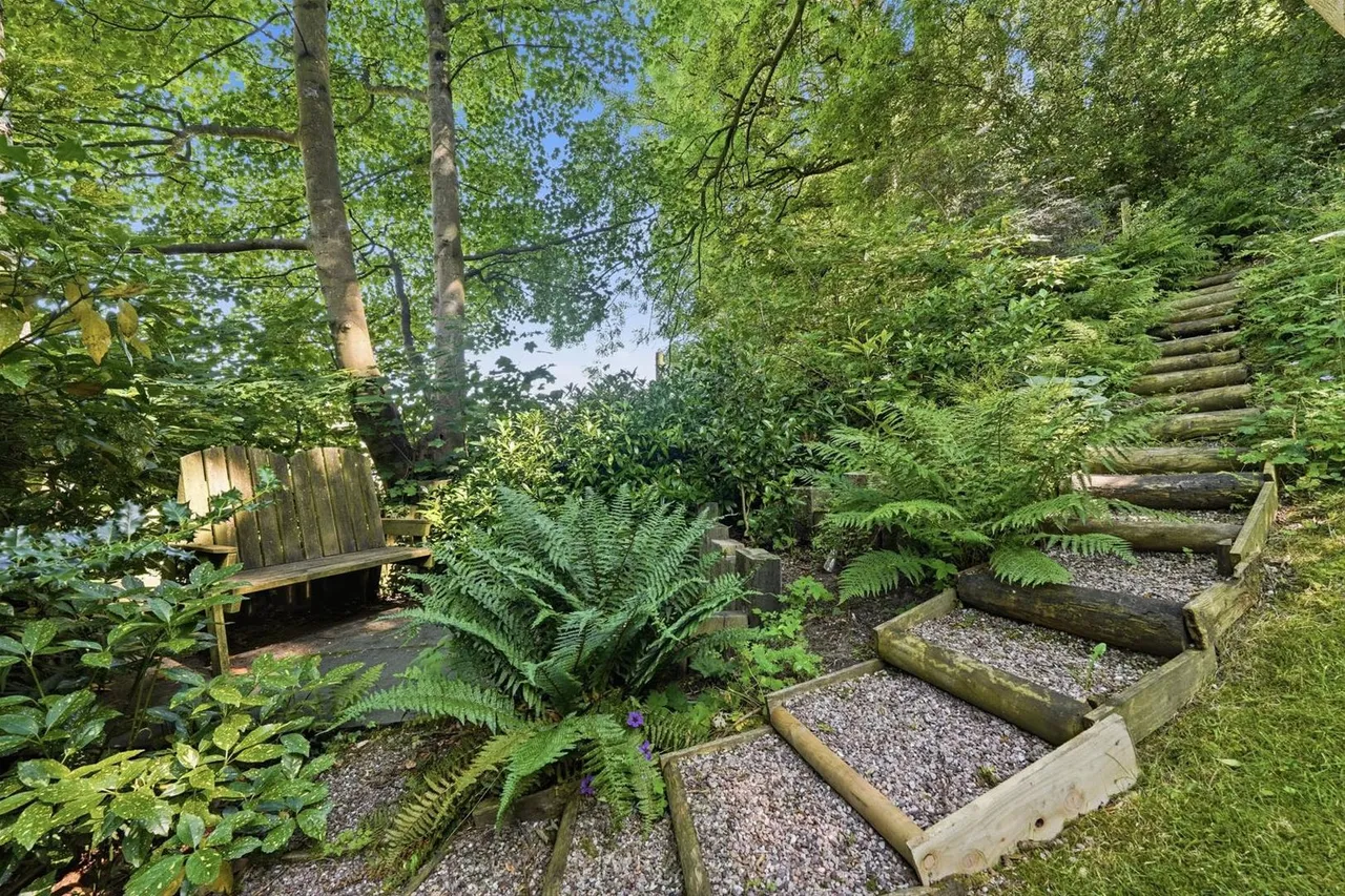 Cheshire View, Kerridge, photo 37