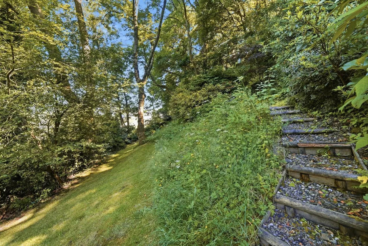 Cheshire View, Kerridge, photo 36