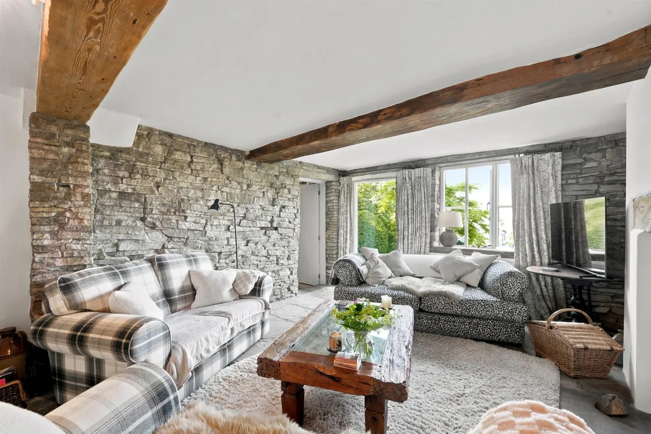 Cheshire View, Kerridge, photo 11