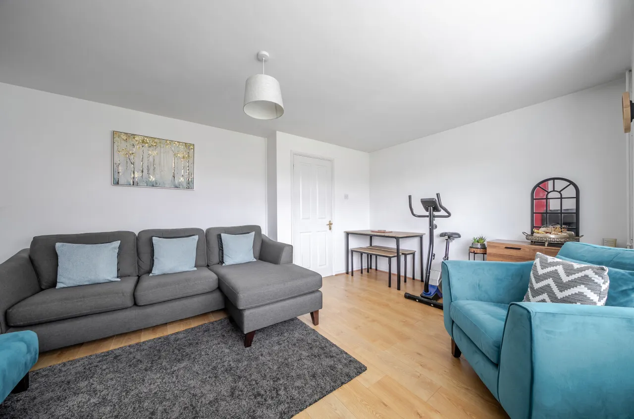 Adhurst Road, Havant, PO9, photo 3