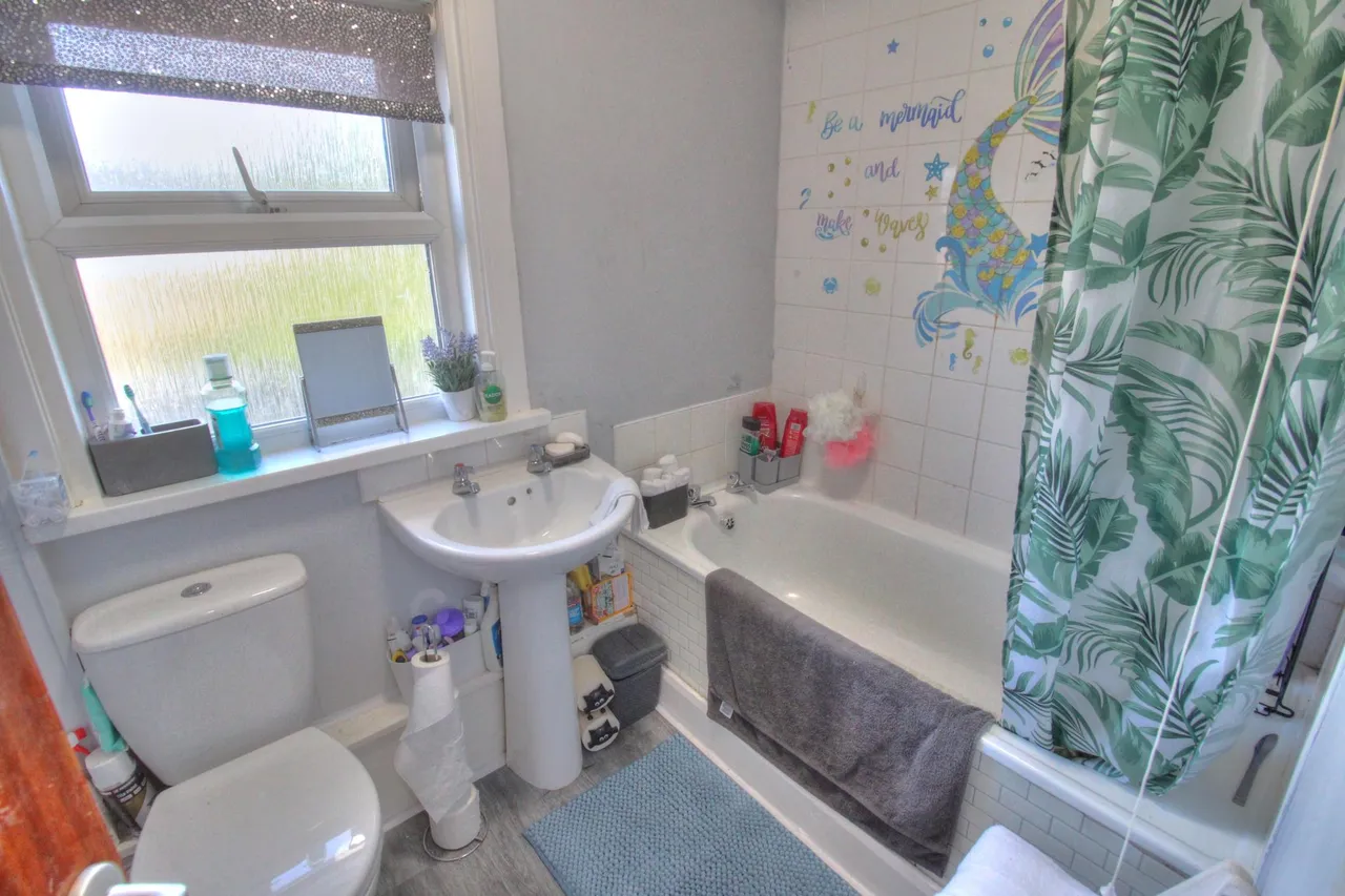 Third Avenue, Morpeth, NE61, photo 12