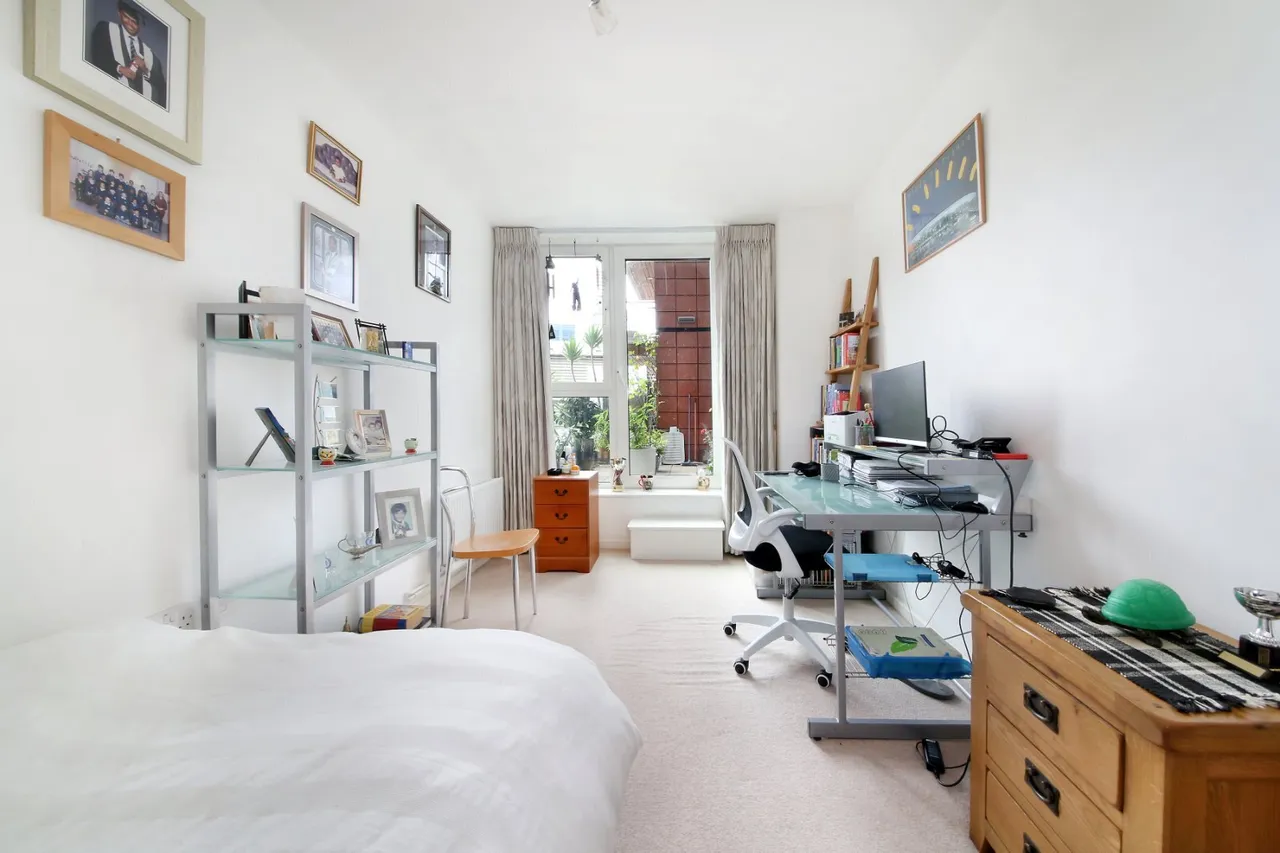 Juniper Drive, London, SW18, photo 6