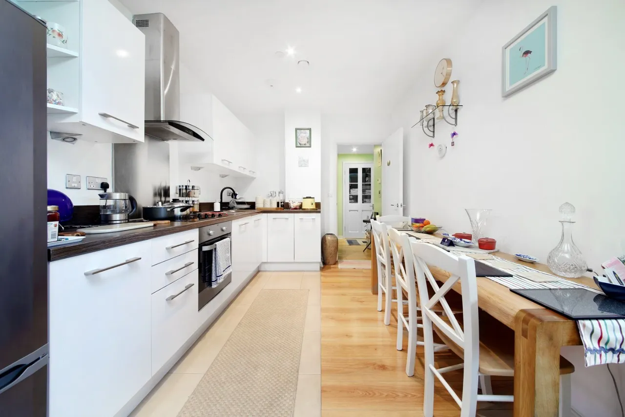 Juniper Drive, London, SW18, photo 10