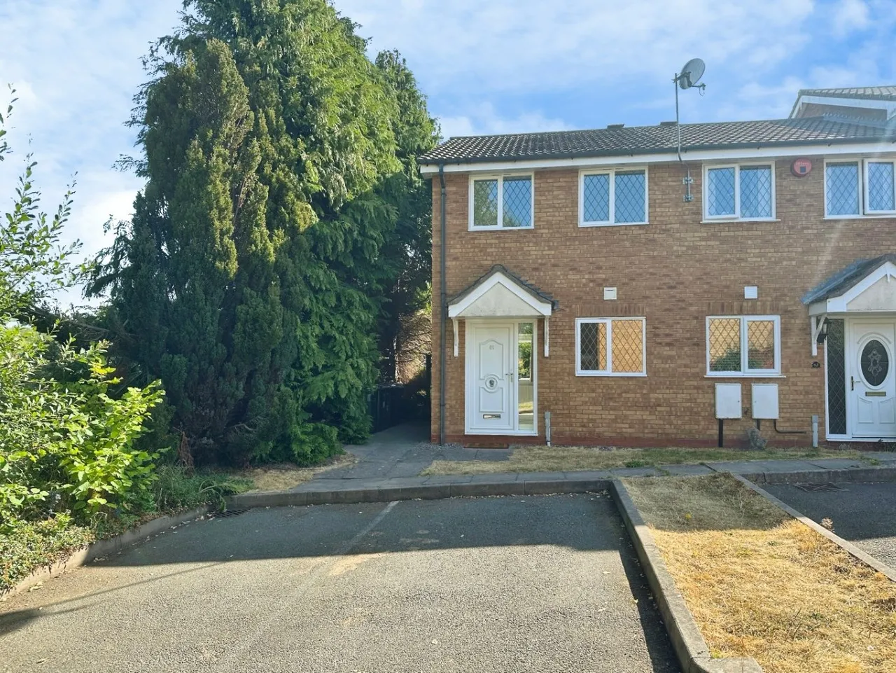 2 bed house to rent — Charlecote Park, Charlecote Park TF3 5HD