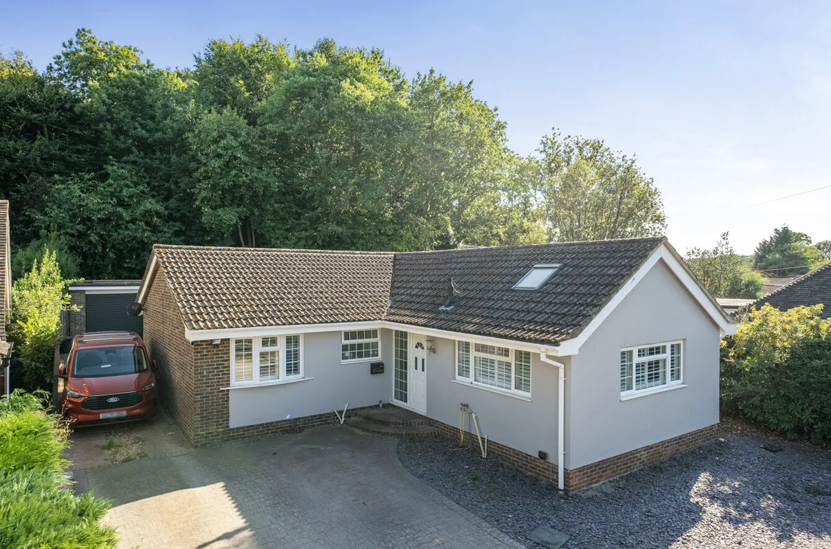 Storrington, RH20 3HL, photo 15