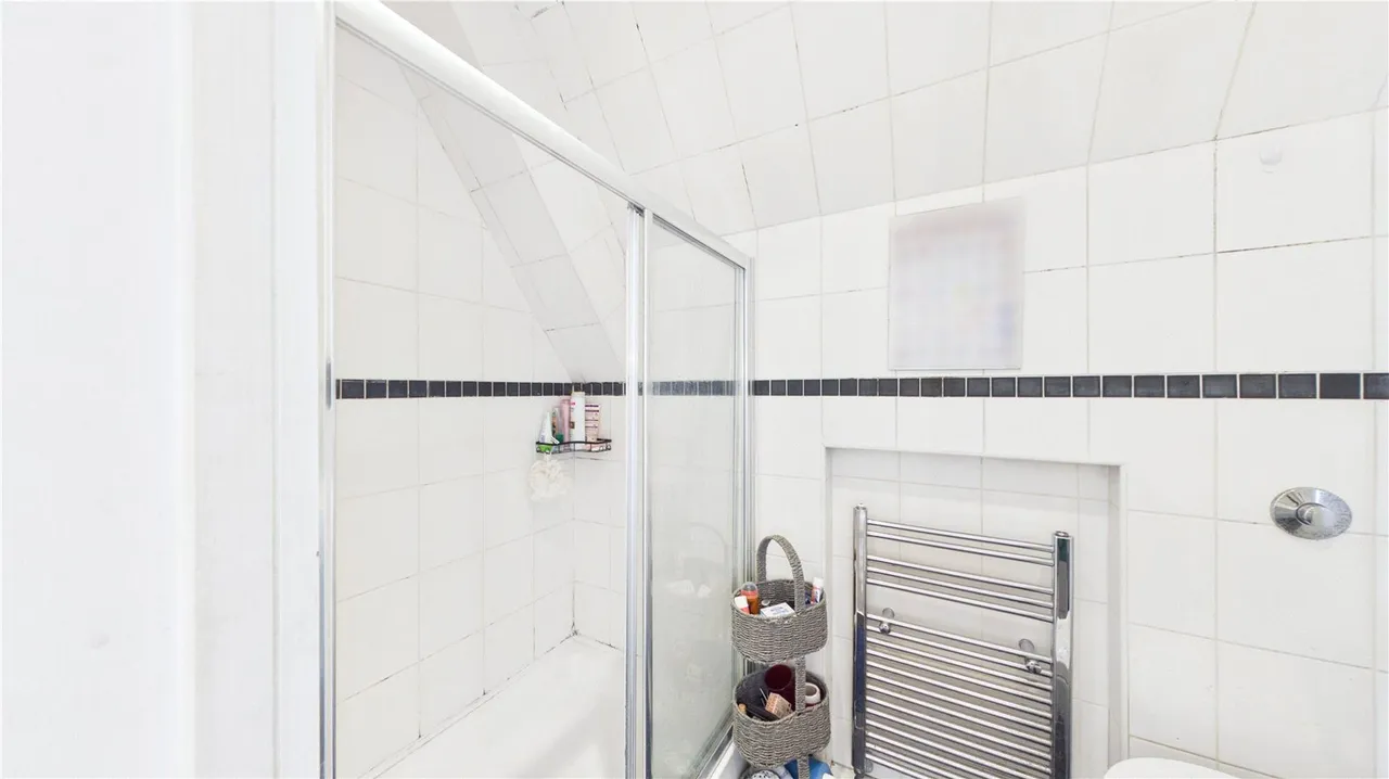 Gatton Road, London, SW17, photo 21