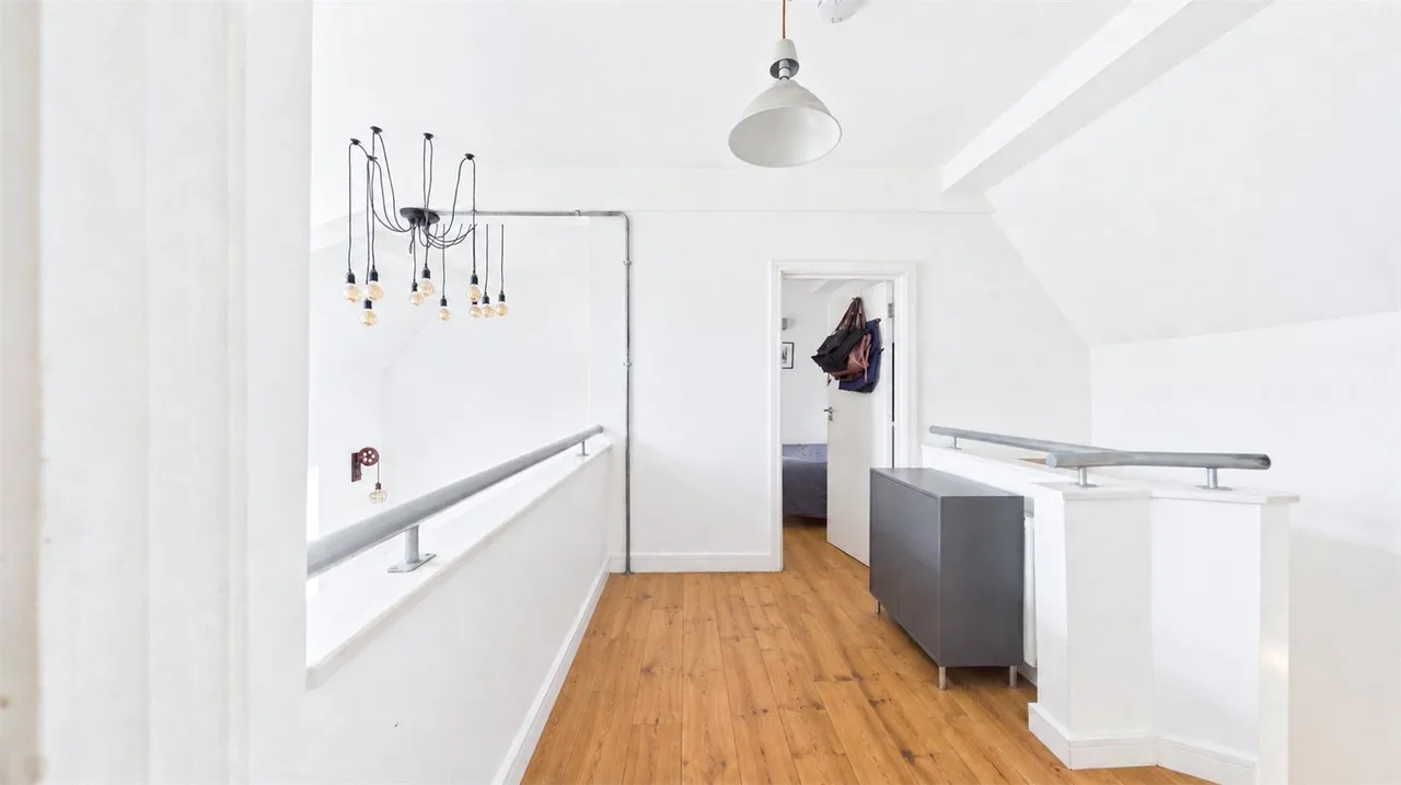 Gatton Road, London, SW17, photo 11