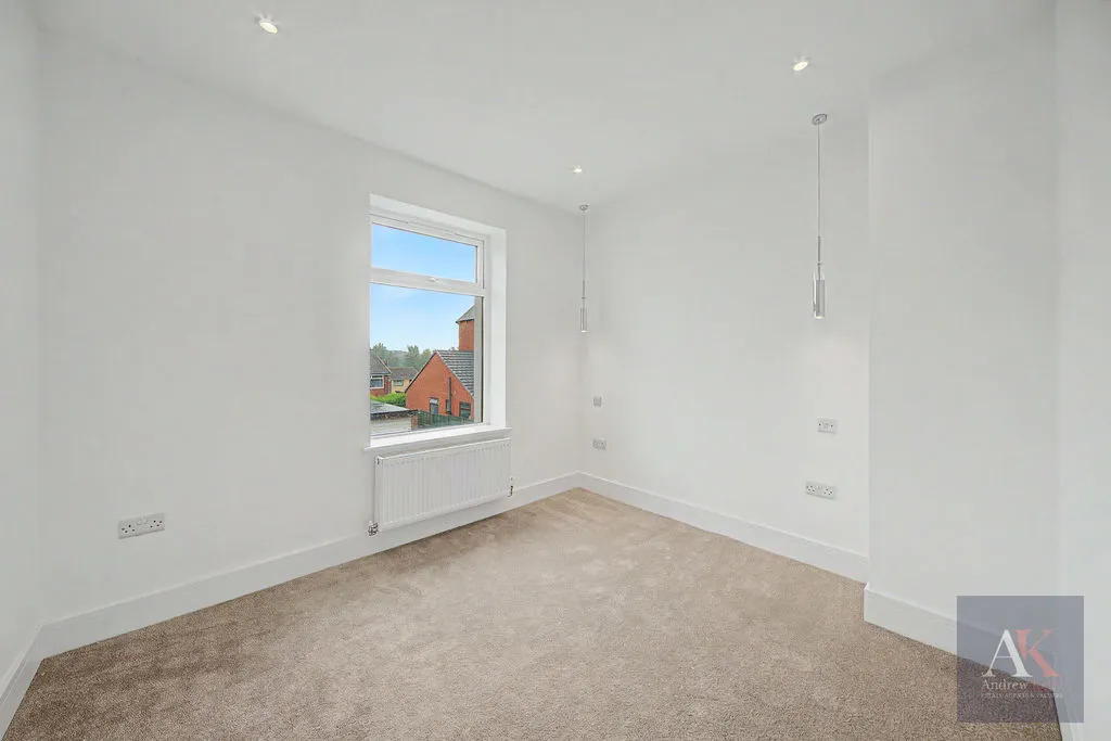 Thomas Street, Littleborough OL15 8PW, photo 9