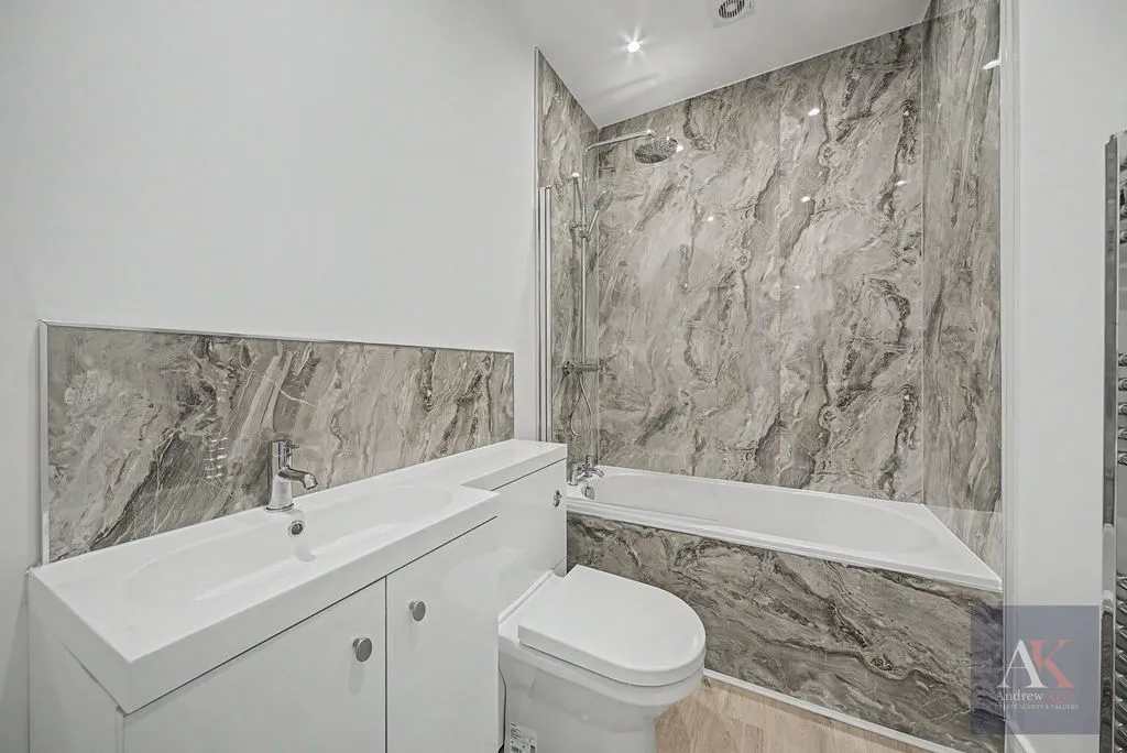 Thomas Street, Littleborough OL15 8PW, photo 15