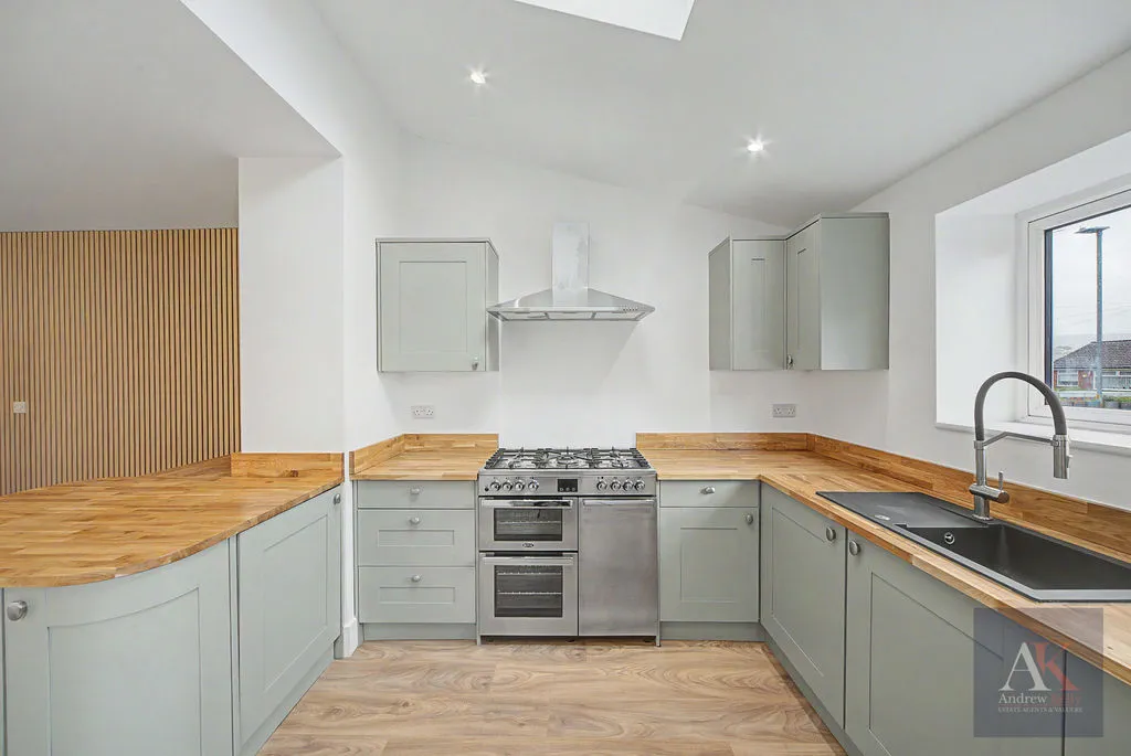 Thomas Street, Littleborough OL15 8PW, photo 6