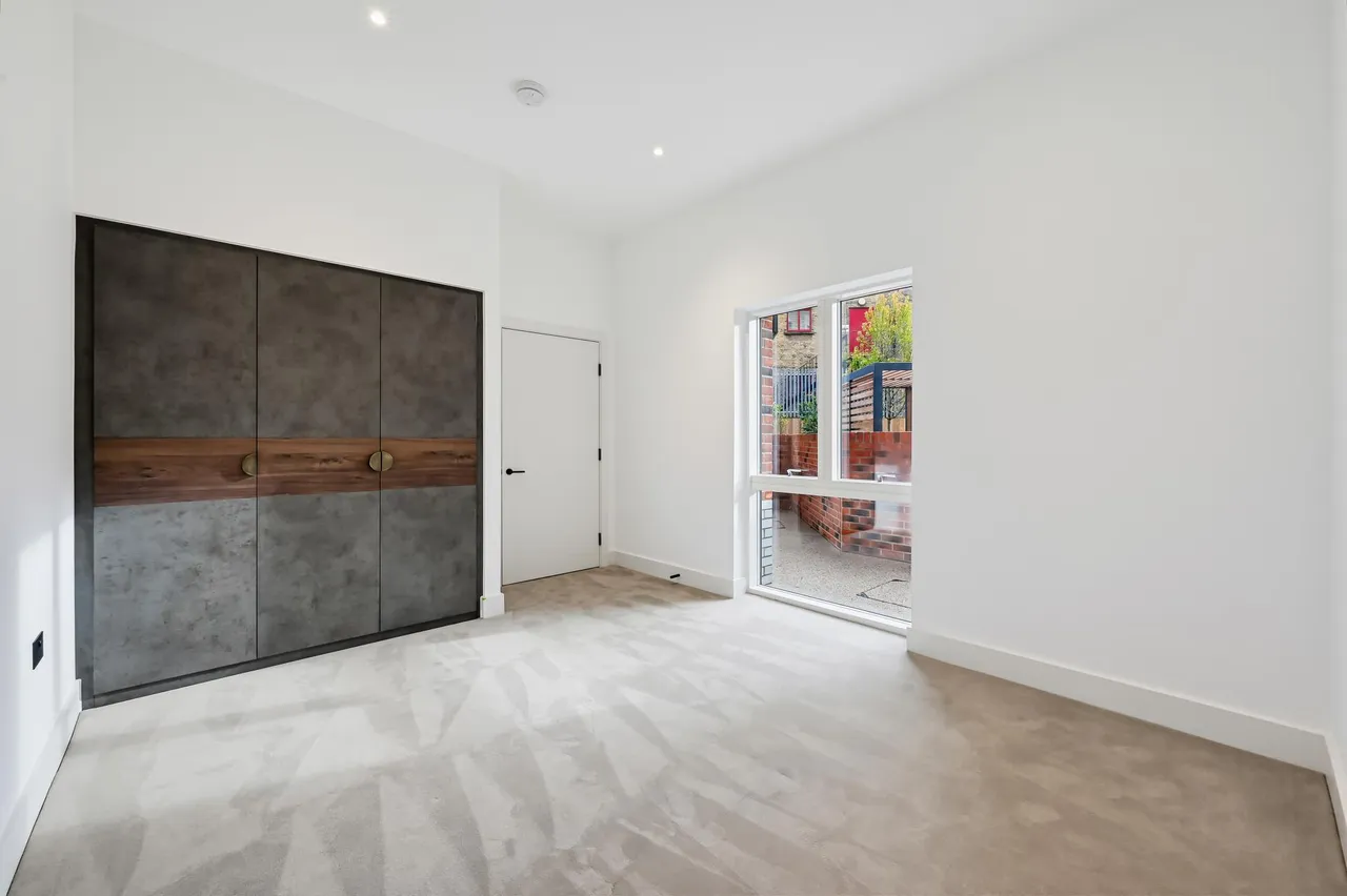 Folgate Apartments, One Clapham, SW11, photo 7