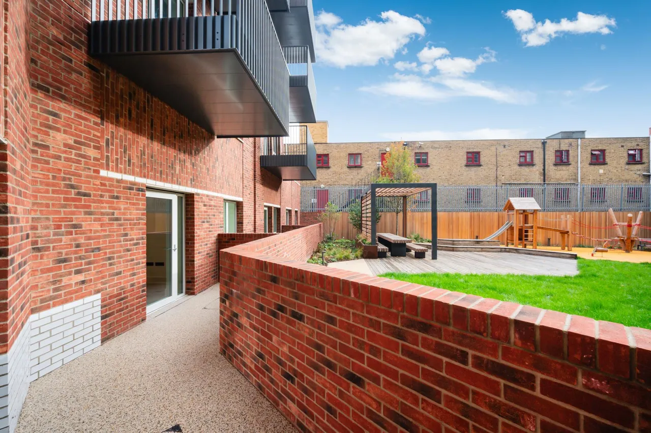 Folgate Apartments, One Clapham, SW11, photo 11