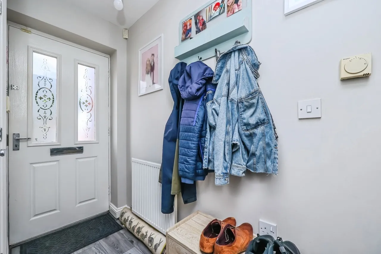 Avocet Close, Hucknall, Nottingham, Nottinghamshire, NG15, photo 9