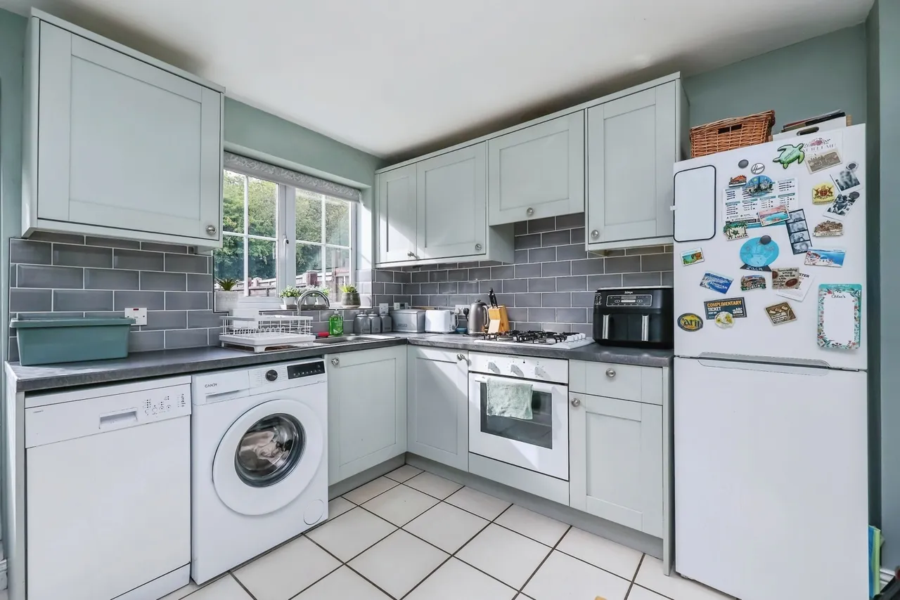 Avocet Close, Hucknall, Nottingham, Nottinghamshire, NG15, photo 7
