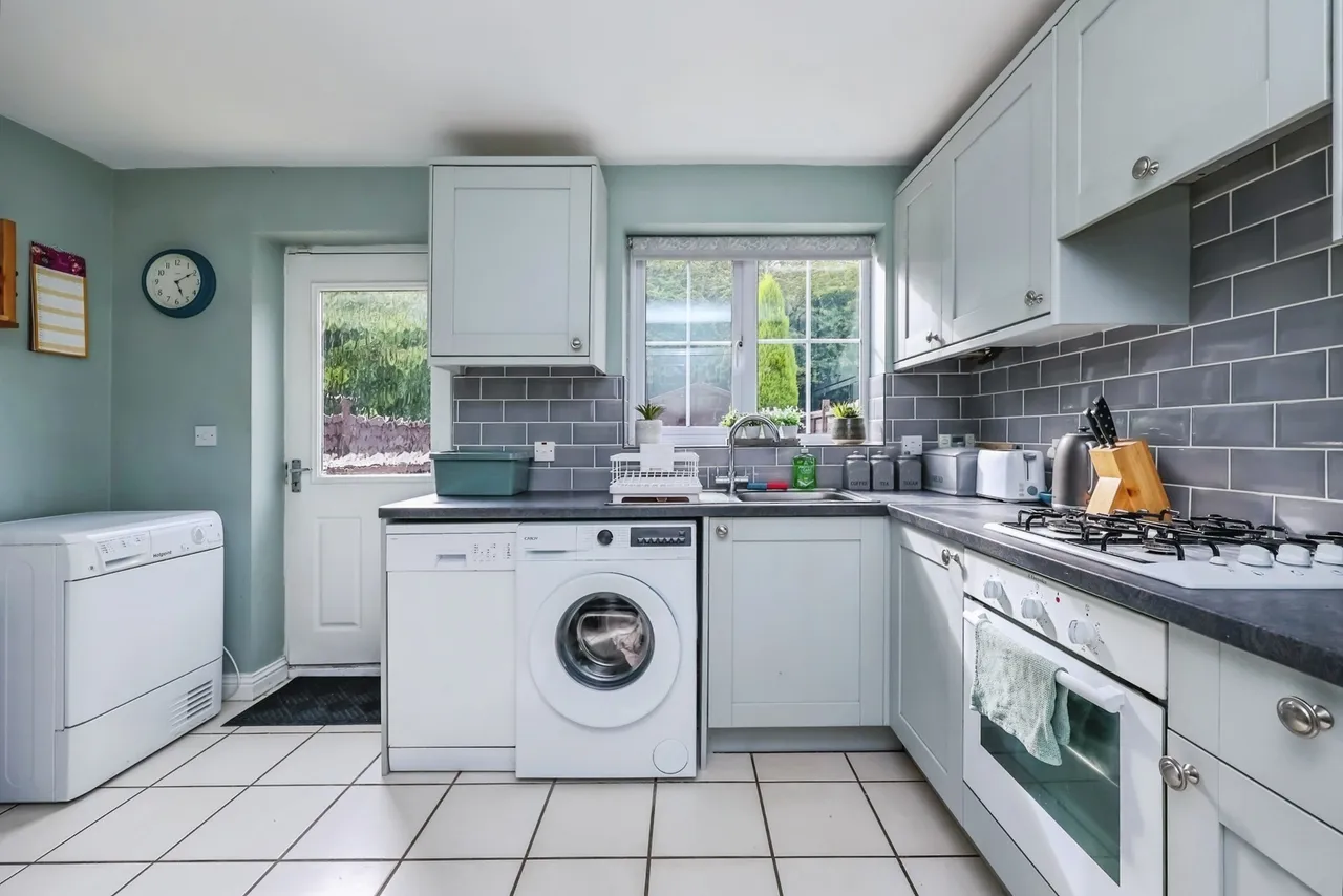 Avocet Close, Hucknall, Nottingham, Nottinghamshire, NG15, photo 6