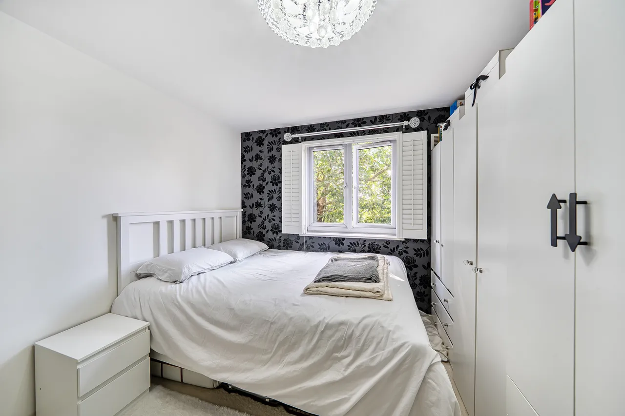 6 Rambler Court, 7 Swynford Gardens, London, photo 4